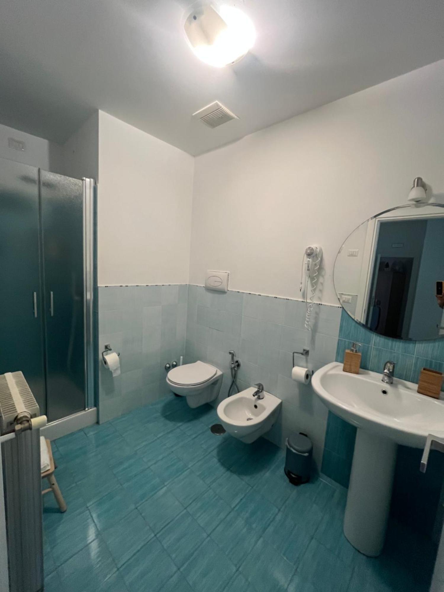 Vomerooms 那不勒斯 外观 照片